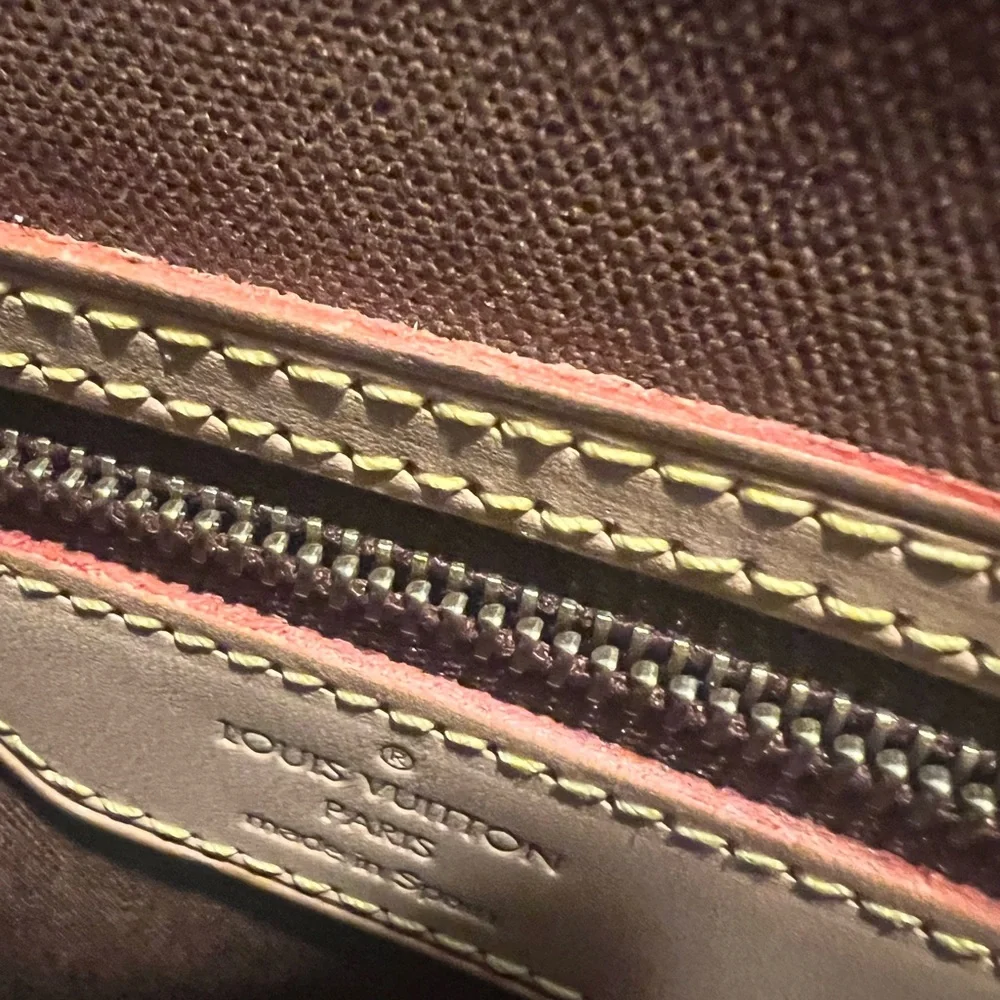 Louis Vuitton Dark Brown Monogram Messenger Bag - Picture 7 of 7